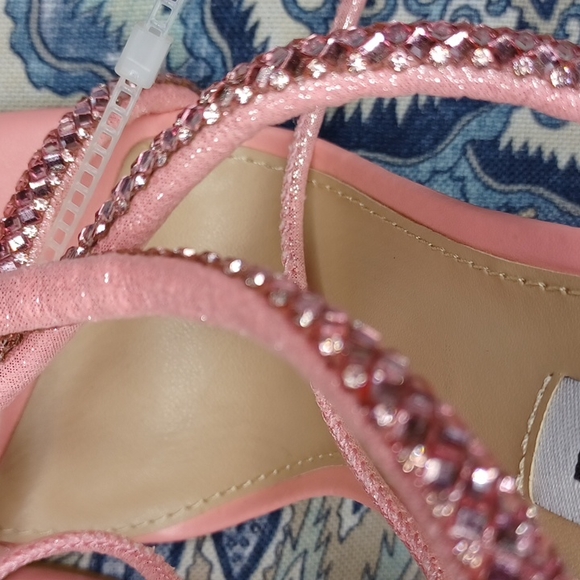 Steve Madden uplift pink Rhinestone highlace up high heel New - Picture 10 of 15